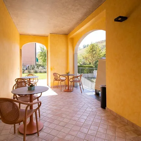 Bed & Breakfast Lei Maranello