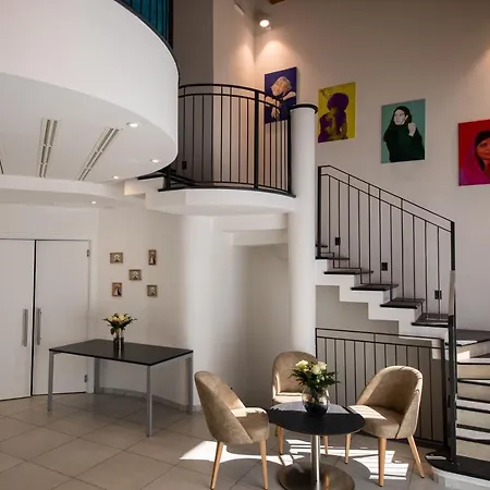 Bed & Breakfast Lei Maranello